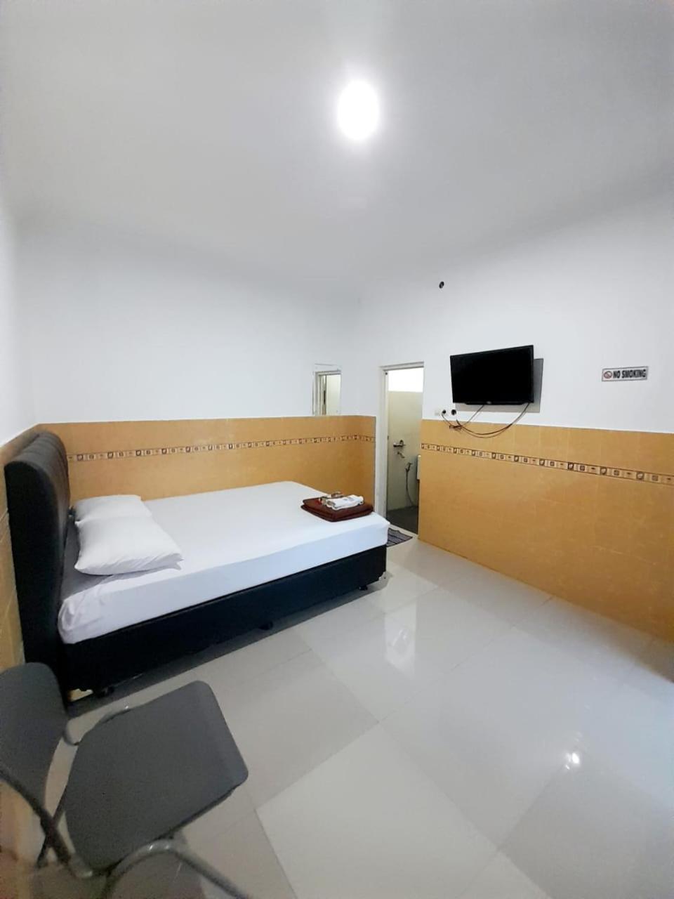 Hotel Srikandi Baru Kejayan Kültér fotó